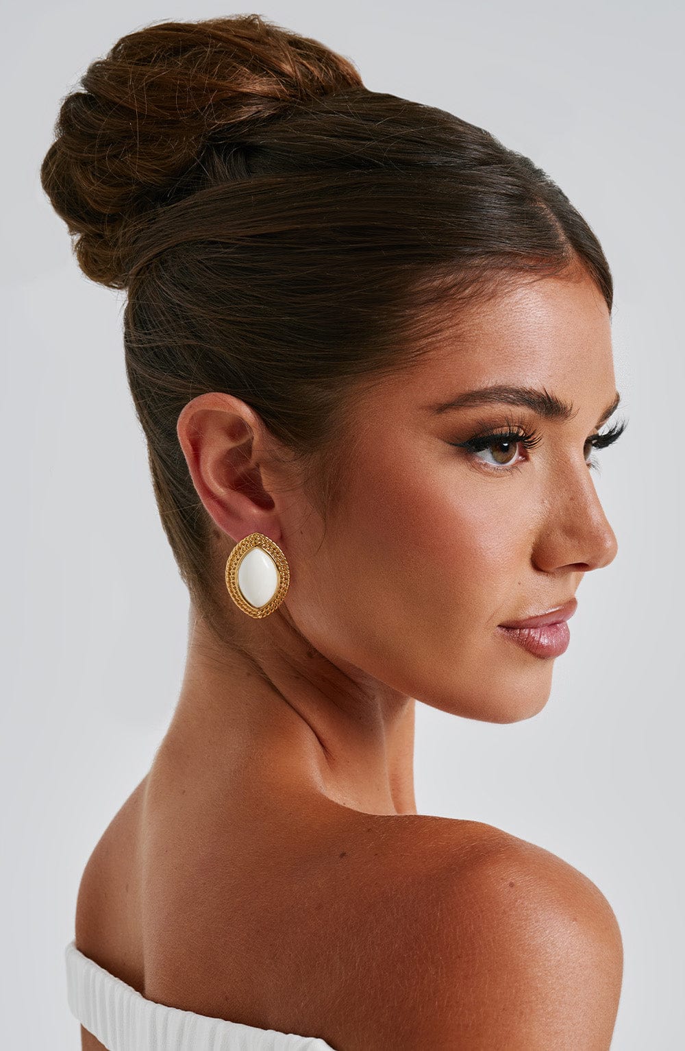 Aurielle Earrings - Ivory/Gold